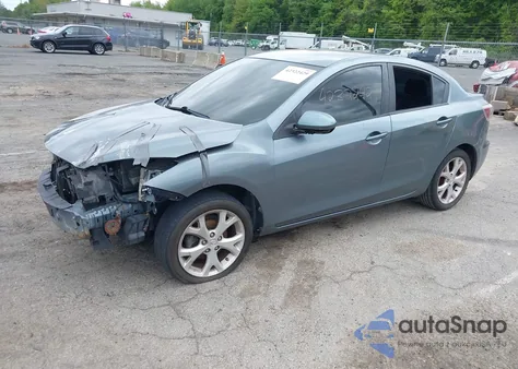 2013 Mazda Mazda3 I Sport из США, поврежденный, VIN JM1BL1UP1D1755204